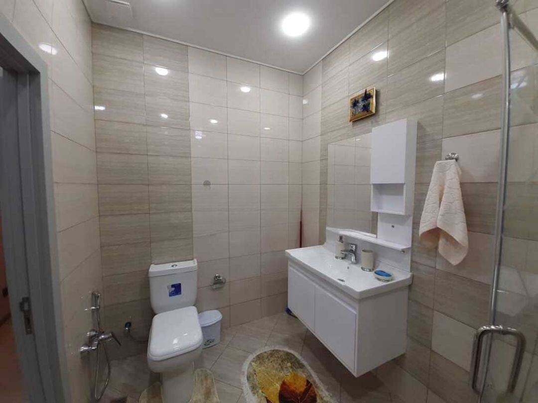 İcarəyə verilir 2 otaqlı yeni tikili 104 m² — Mənzil, Bakı (8)