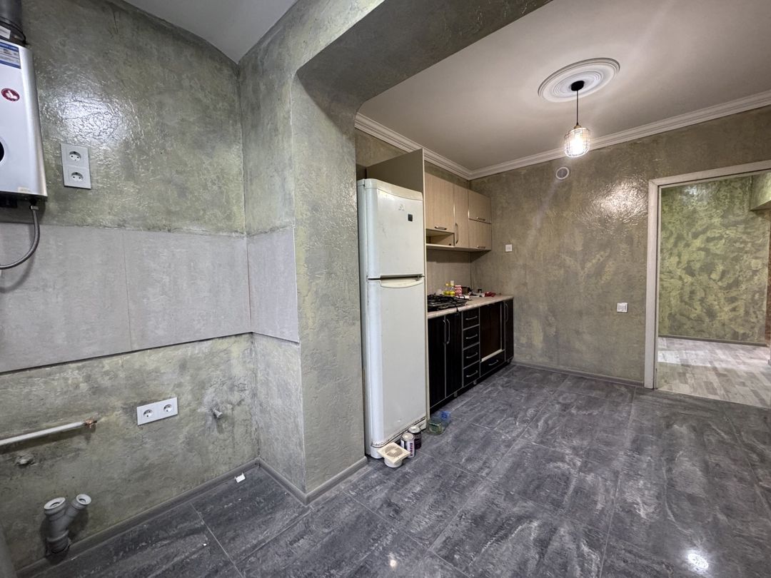 Satılır 2 otaqlı köhnə tikili 58 m² — Mənzil, Bakı (7)