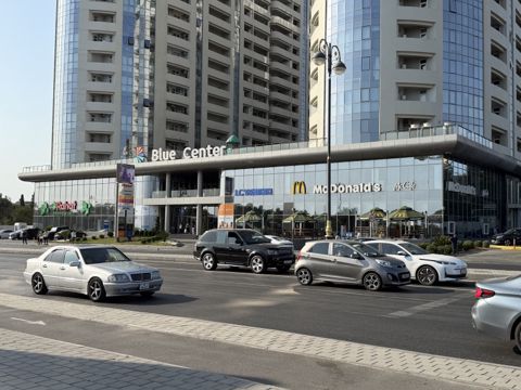 Satılır 4 otaqlı köhnə tikili 100 m² — 224 000 ₼ · Bakı · Mənzil Satılır 4 otaqlı köhnə tikili 100 m² — Bakı