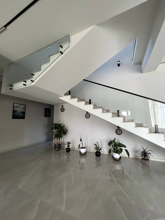 Satılır 5 otaqlı həyət evi/bağ evi 600 m² — Ev, villa, Bakı (8)