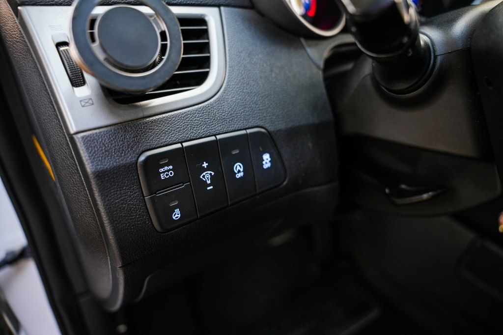 Hyundai Avante, 1.6 L, 2015 il, 212 000 km — Avtomobillər, Masallı (12)