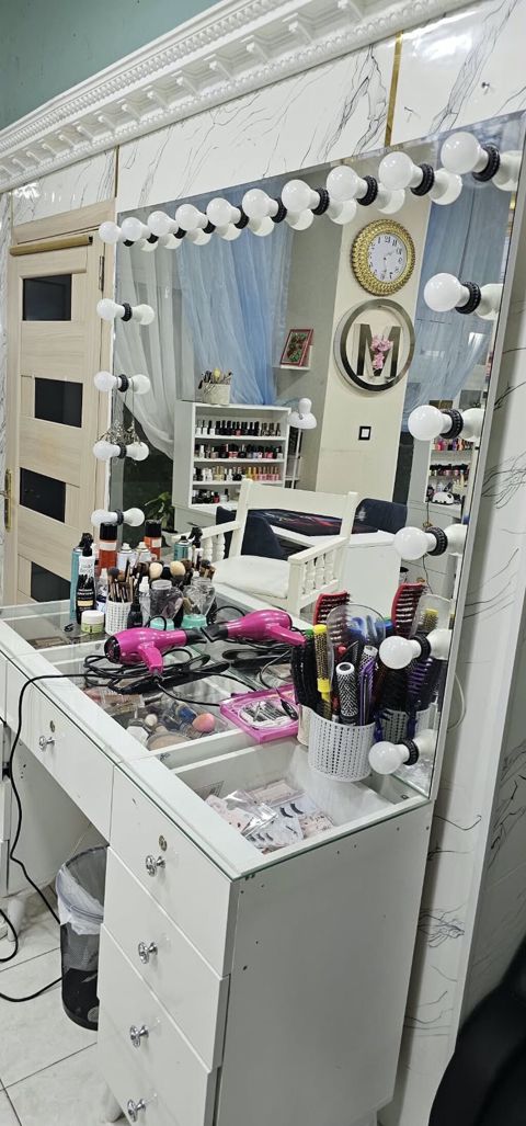 Salon mebeli 130 Azn. Ünvan Əcəmi. Nərgiz 7707 — 130 ₼ · Digah · Salon mebeli Salon mebeli 130 Azn. Ünvan Əcəmi. Nərgiz 7707 — Digah
