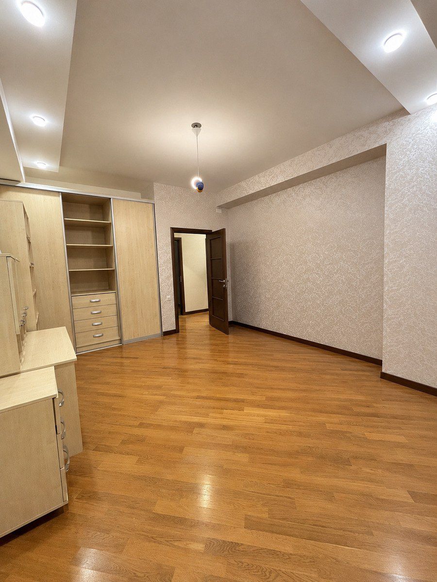 Satılır 4 otaqlı yeni tikili 130 m² — Mənzil, Bakı (9)