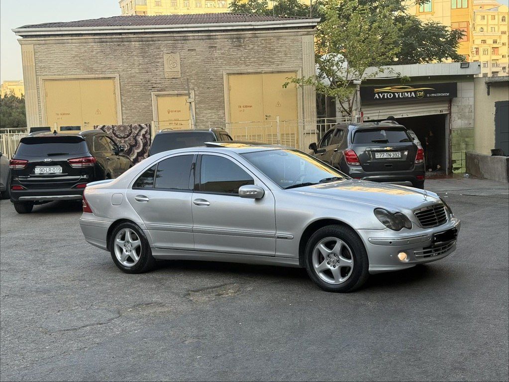 Mercedes C 200, 2.0 L, 2001 il, 245 450 km 77-TN-392 — Avtomobillər, Bakı (3)