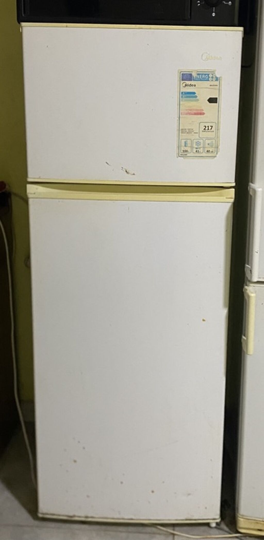 Midea iki qapılı soyuducu - Üst qapı: dondurucu bölmə - Alt qapı — Soyuducular, Bakı