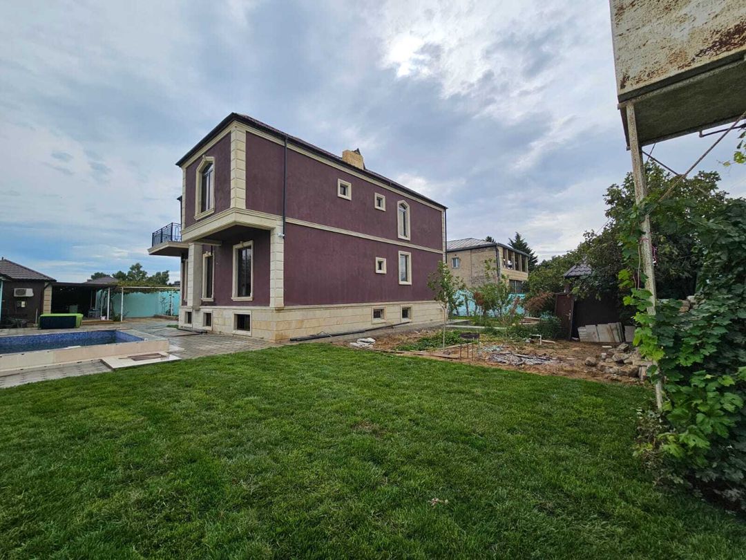 Satılır 11 otaqlı həyət evi/bağ evi 450 m² — Ev, villa, Bakı (2)