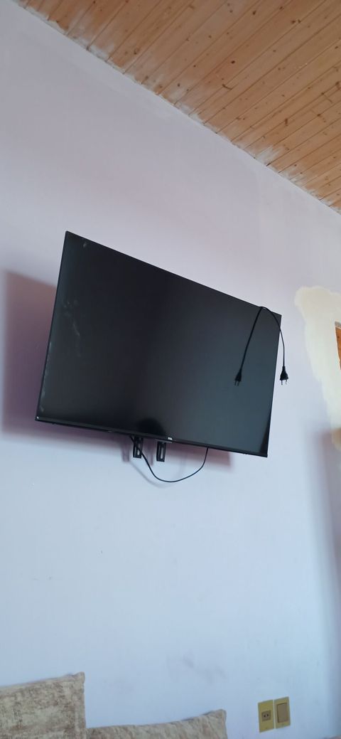 TCL divar televizoru - Təxmini diaqonal: 43 düym arası geniş ekran — Gəncə