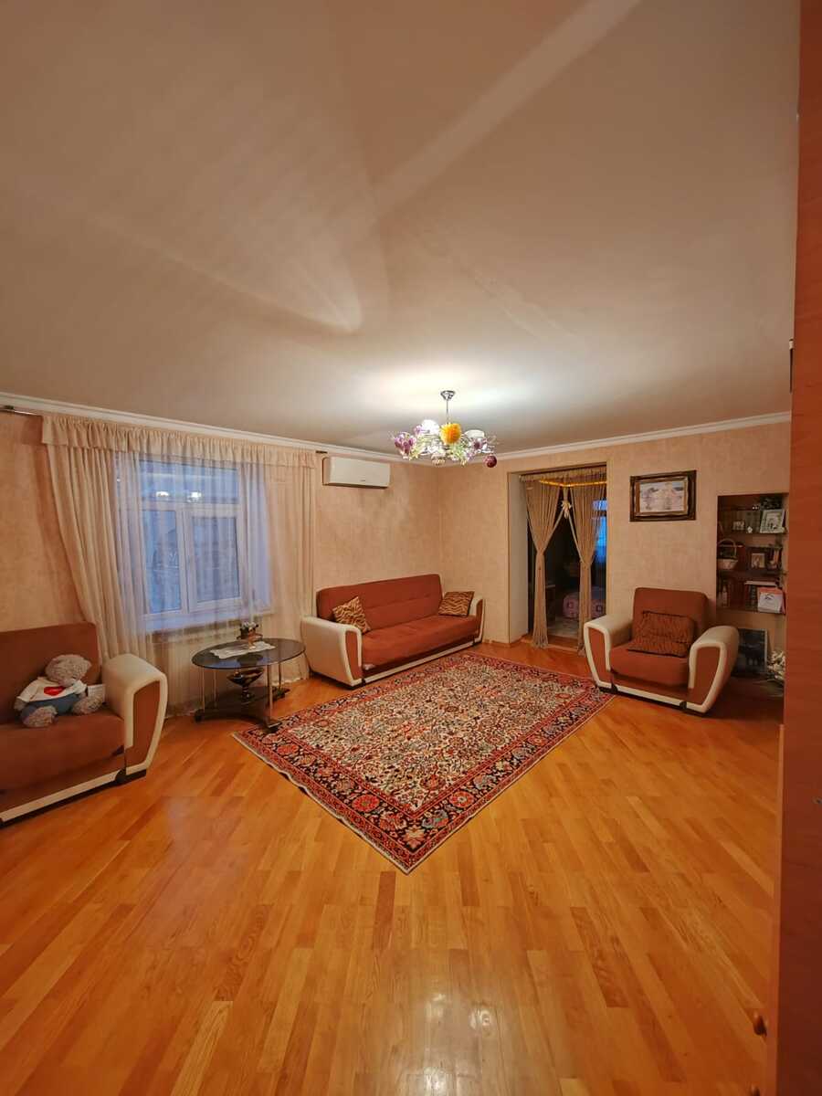 Satılır 2 otaqlı köhnə tikili 65 m² — Mənzil, Bakı (3)