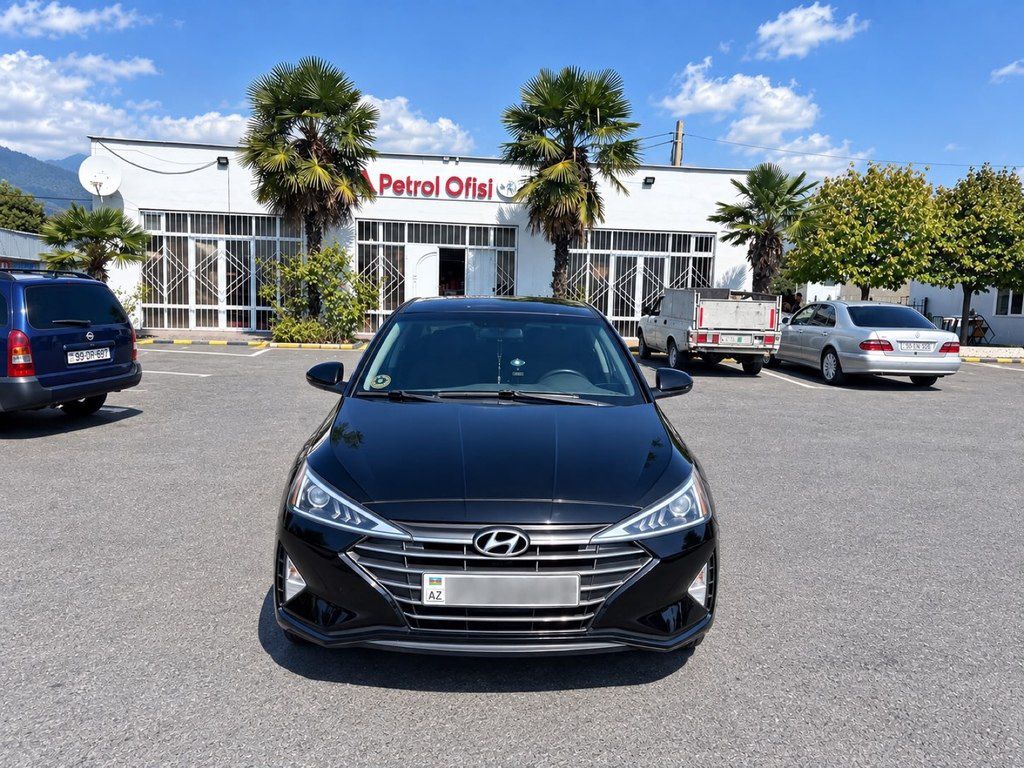 Hyundai Elantra, 2.0 L, 2019 il, 210 000 km — Avtomobillər, Zaqatala