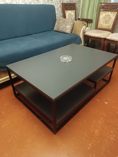 Düz masa, Açılmayan, Təkərsiz, Mat laminat, Zəmanətsiz — 60 ₼ · Bakı · Jurnal masaları Düz masa, Açılmayan, Təkərsiz, Mat laminat, Zəmanətsiz — Bakı