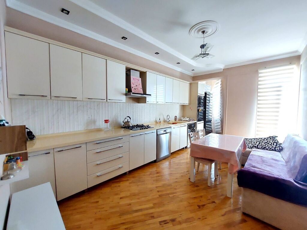 Satılır 20 otaqlı həyət evi/bağ evi 1600 m² — Ev, villa, Bakı (3)