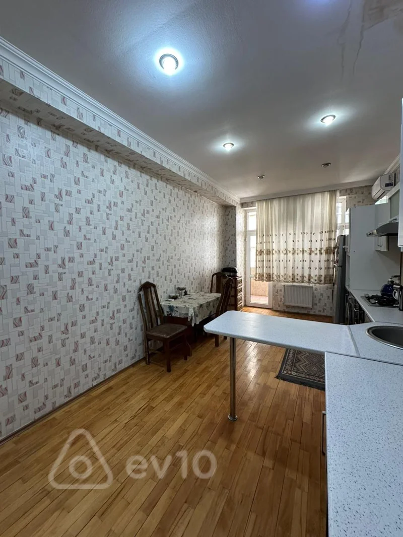 3 otaqlı mənzil, 150 m², Ənvər Hüseynov küçəsi — kirayə — Mənzil, Bakı (10)