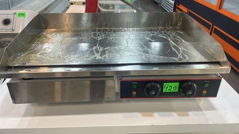 Paslanmayan poladdan hazırlanmış peşəkar elektrikli qril/tava — 420 ₼ · Digah · İsitmə avadanlığı Paslanmayan poladdan hazırlanmış peşəkar elektrikli qril/tava — Digah