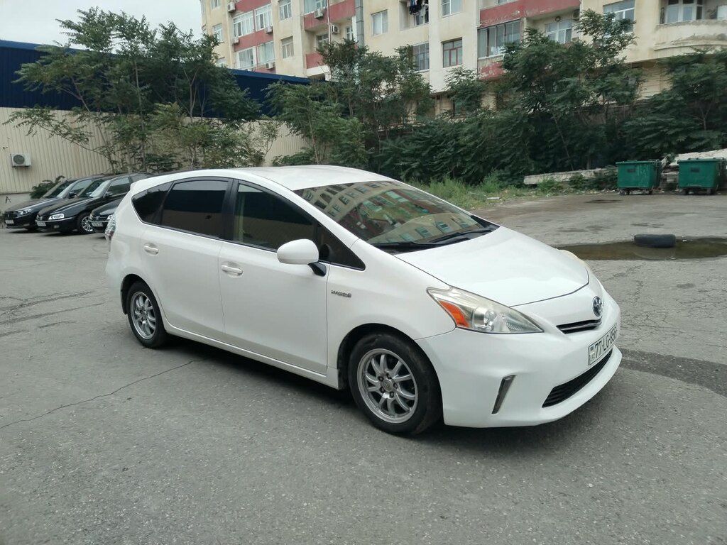 Toyota Prius V, 1.8 L, 1.3 kWh, 2014 il, 264 000 km 77-LG-856 — Avtomobillər, Bakı (9)