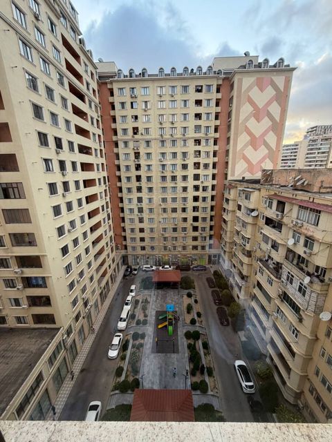 Satılır 3 otaqlı yeni tikili 104 m² — Bakı
