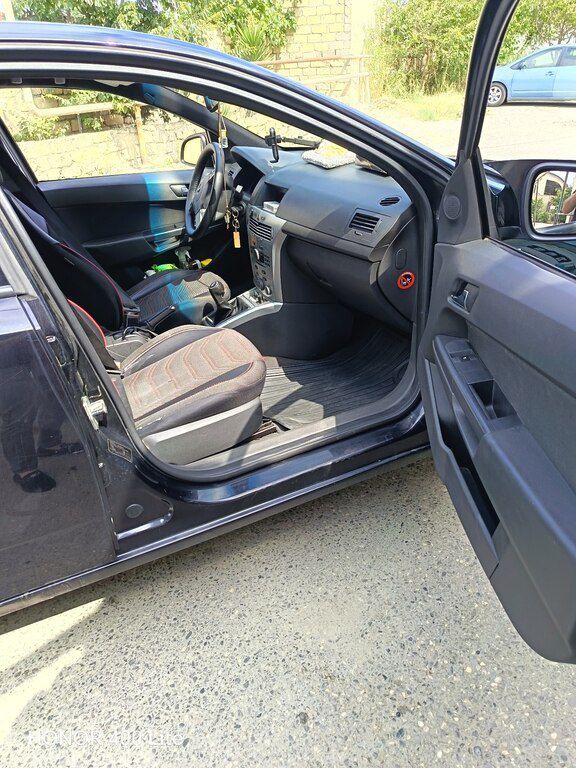 Opel Astra, 1.4 L, 2009 il, 290 000 km — Avtomobillər, Bakı (10)