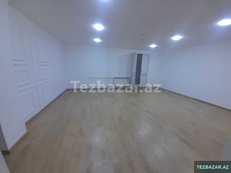 gənclikdə 60 kv mağaza vitrajlı — Ofis, Bakı (3)