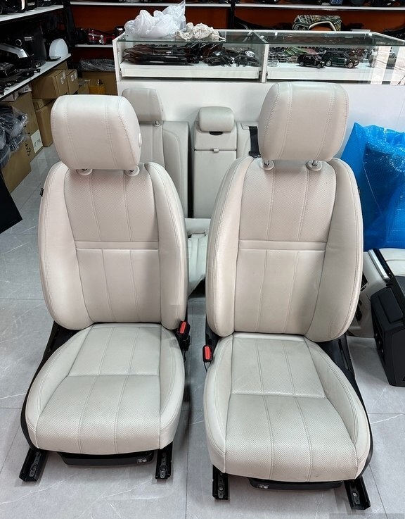 Oturacaq dəsti Land Rover Range Rover Velar — Bakı