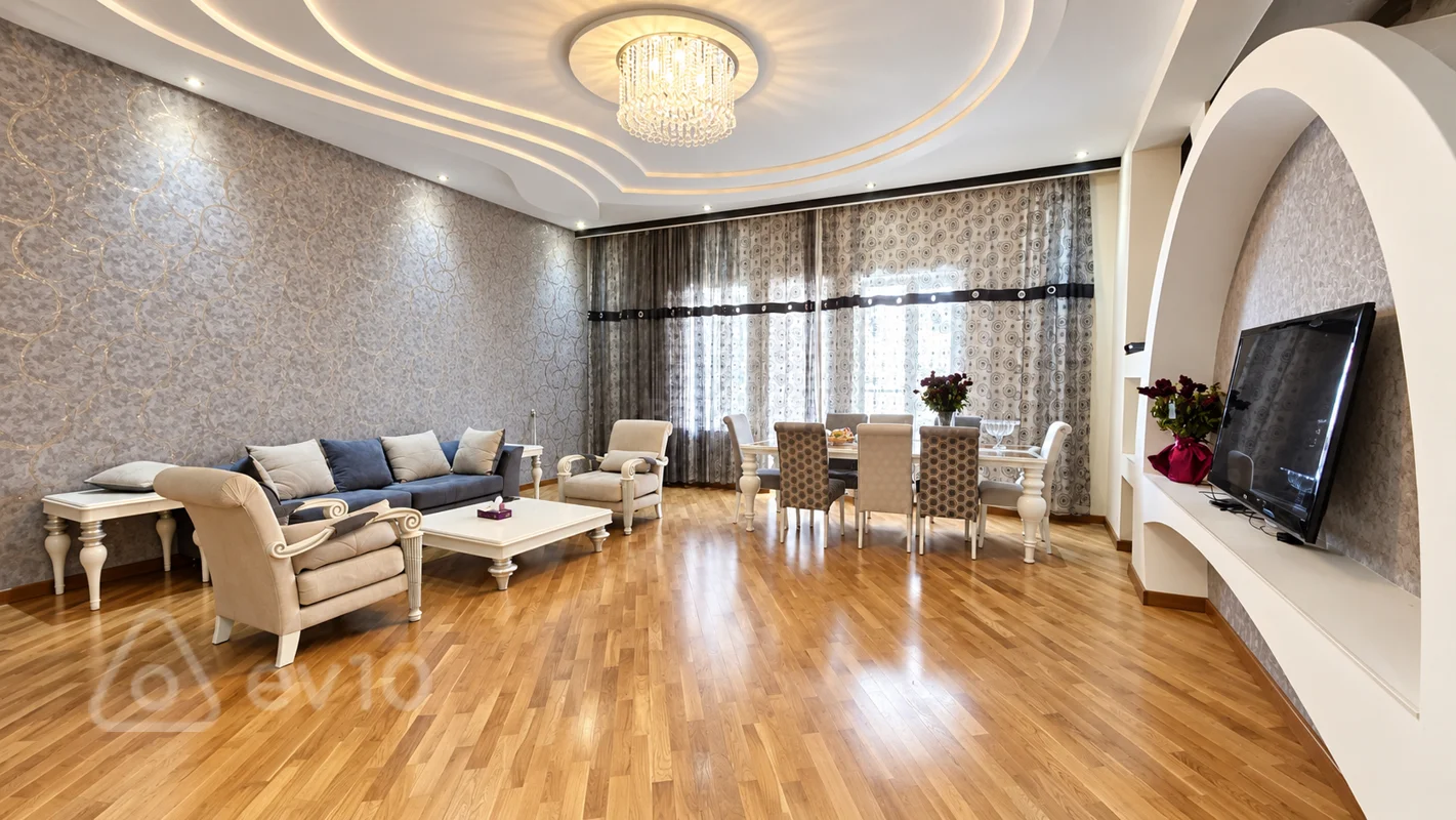 3 otaqlı mənzil, 165 m², Səməd Vurğun küçəsi — Asif bəy