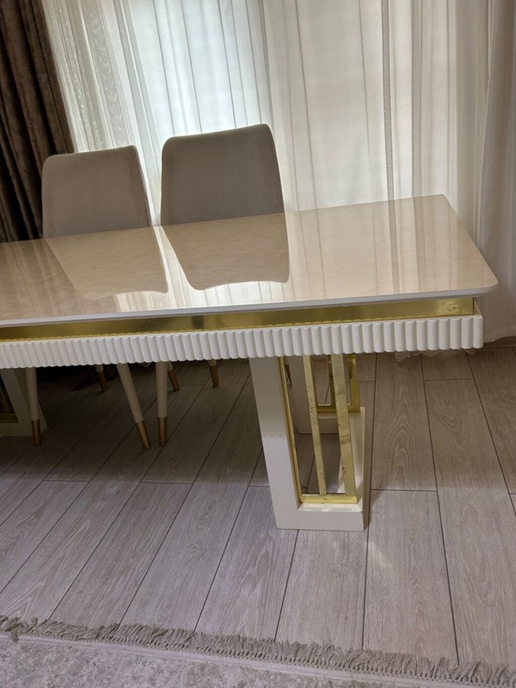 Açilan Masa Desti yenidir .Sema mebel salonundan 3200 azn e alinib — Masalar və stullar, Bakı (2)