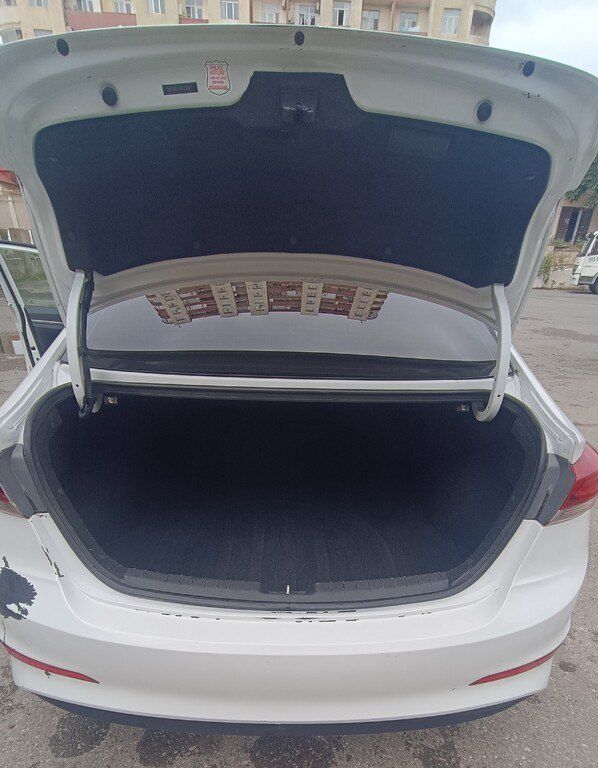 Hyundai Elantra, 2.0 L, 2018 il, 161 934 km — Avtomobillər, Bakı (9)