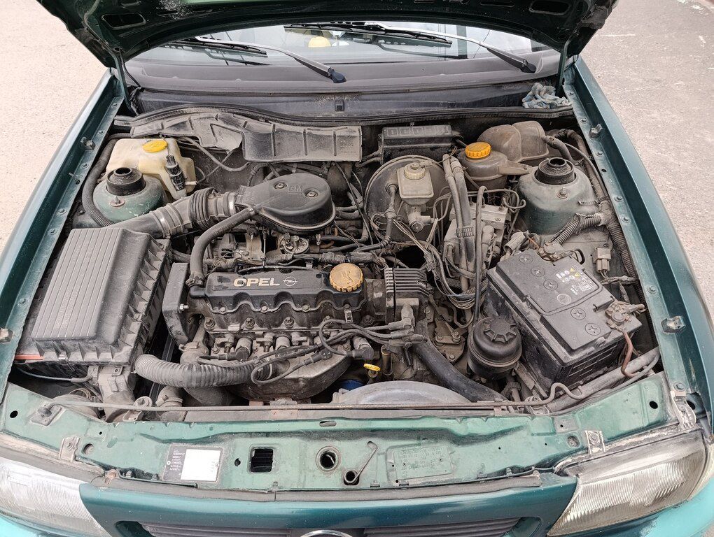 Opel Astra, 1.6 L, 1996 il, 250 000 km 77-DB-975 — Avtomobillər, Xırdalan (11)