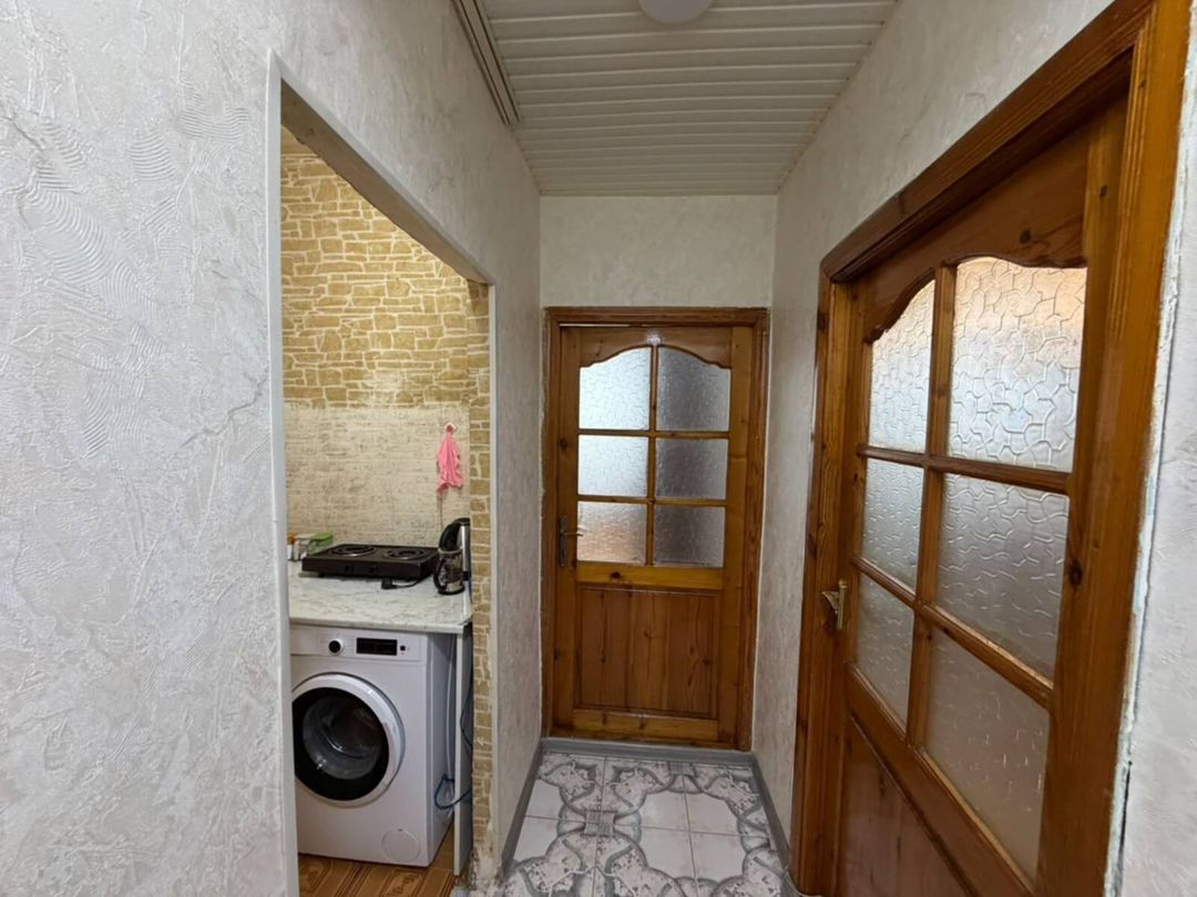 Satılır 2 otaqlı köhnə tikili 50 m² — Mənzil, Bakı (7)