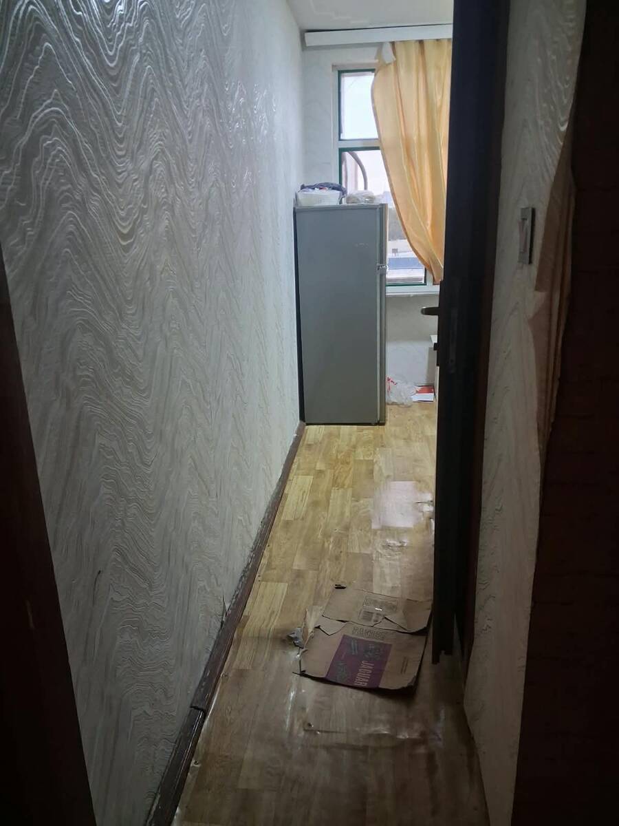 Satılır 1 otaqlı köhnə tikili 31 m² — Mənzil, Sumqayıt (5)