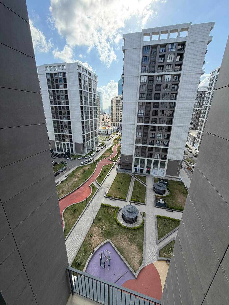 Satılır 4 otaqlı yeni tikili 173 m² — Mənzil, Bakı (2)
