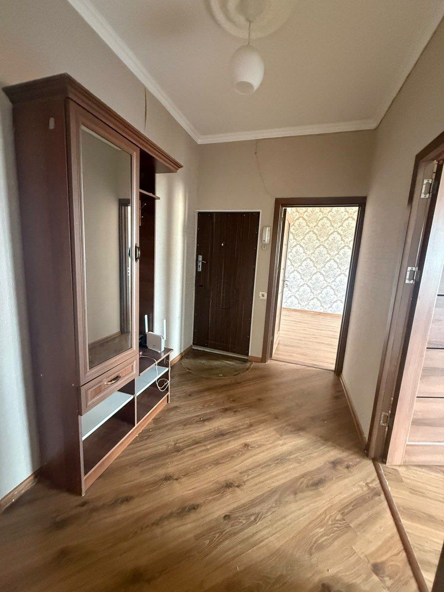 İcarəyə verilir 4 otaqlı köhnə tikili 100 m² — Mənzil, Bakı (4)