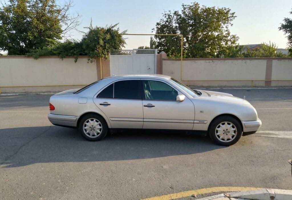Mercedes E 300, 3.0 L, 1997 il, 316 000 km — Avtomobillər, Naxçıvan (4)