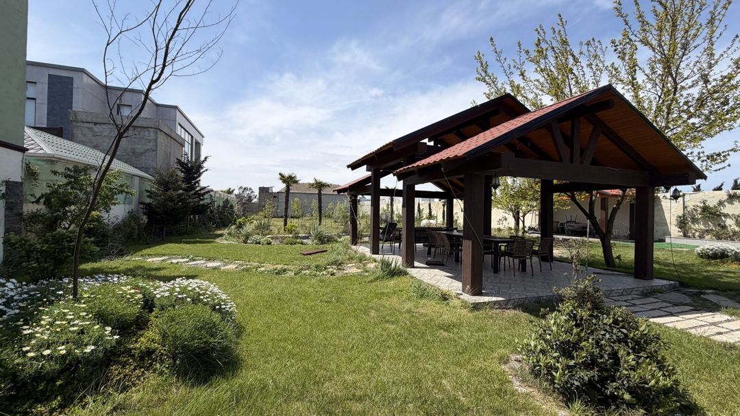 Satılır 6 otaqlı həyət evi/bağ evi 300 m² — Ev, villa, Bakı (10)
