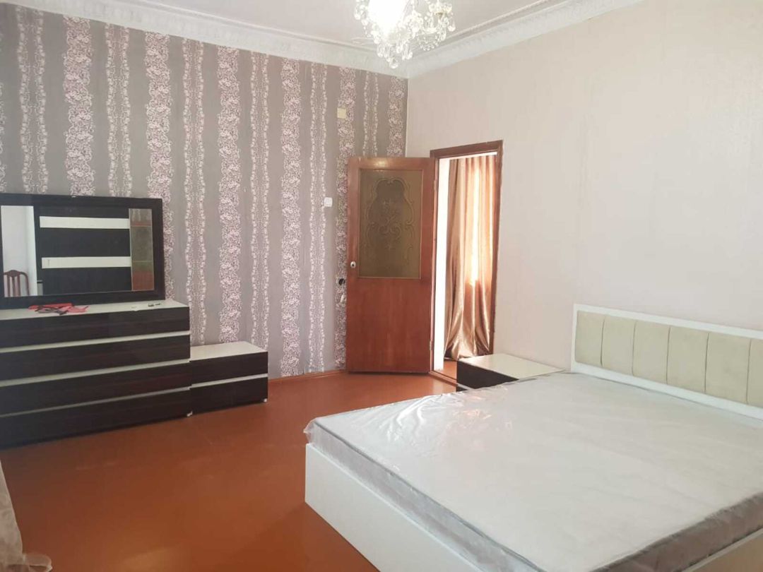 Satılır 5 otaqlı həyət evi/bağ evi 240 m² — Ev, villa, Bakı (7)