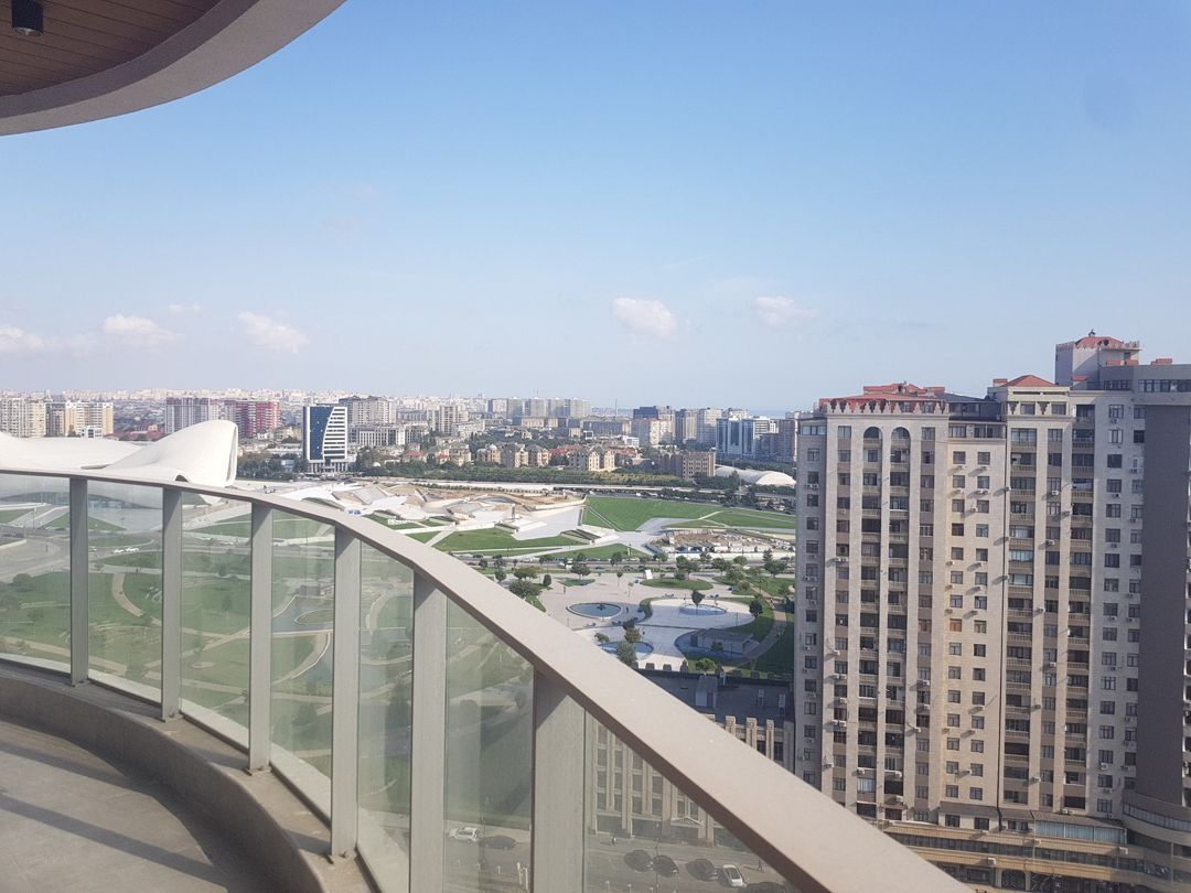 Satılır 3 otaqlı yeni tikili 136 m² — Mənzil, Bakı (9)