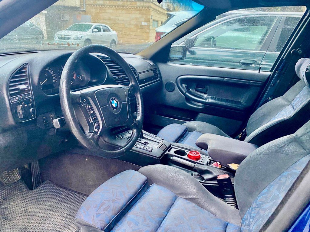 BMW 325, 2.5 L, 1998 il, 300 000 km 99-OH-912 — Avtomobillər, Bakı (4)