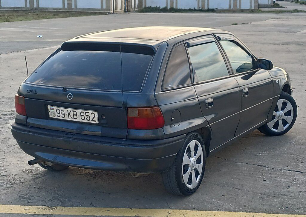 Opel Astra, 1.6 L, 1997 il, 296 000 km 99-KB-652 — Avtomobillər, Bakı (2)