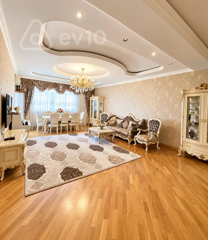 4 otaqlı mənzil, 173 m², Qulu Quliyev küçəsi — 495 000 ₼ · Bakı · Mənzil 4 otaqlı mənzil, 173 m², Qulu Quliyev küçəsi — Bakı