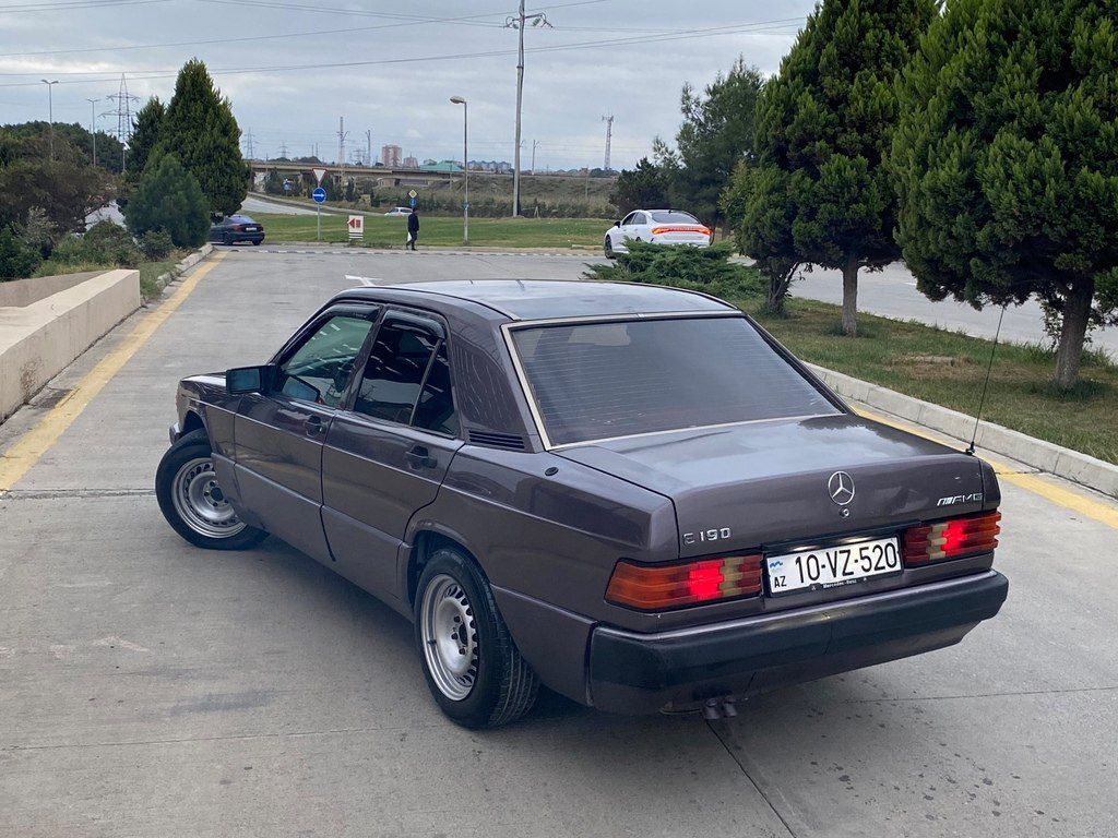 Mercedes 190, 2.0 L, 1990 il, 275 000 km 10-VZ-520 — Avtomobillər, Bakı (7)