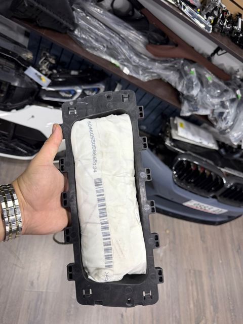 BMW G30 şit airbag — 250 ₼ · Bakı · Ehtiyat hissələri və aksesuarlar BMW G30 şit airbag — Bakı
