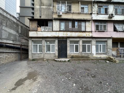 Satılır obyekt 140 m² — Bakı