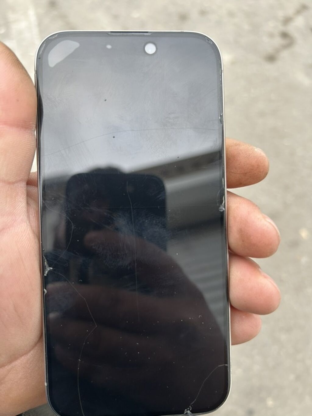 IPhone 15 Pro, 128 GB, Natural Titanium — Apple iPhone, Masazır (7)