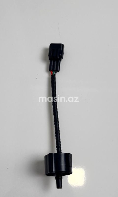Hyundai Santa Fe - Su sensoru — 32 ₼ · Bakı · Ehtiyat hissələri Hyundai Santa Fe - Su sensoru — Bakı