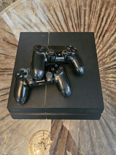 PlayStation 4 — 480 ₼ · Bakı · Oyunlar, konsollər və proqramlar PlayStation 4 — Bakı