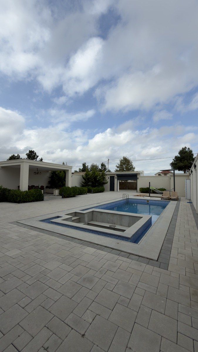 Satılır 4 otaqlı həyət evi/bağ evi 200 m² — Ev, villa, Bakı (7)