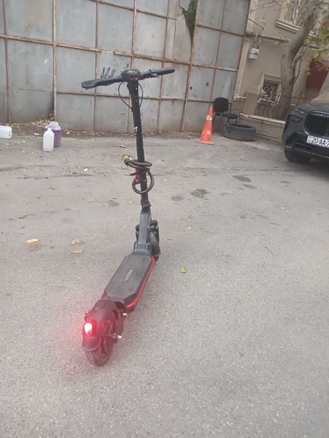 Vings falcon skuteridi 35 sürət Tam şarjla ideal şəraitdə 60 km verir — 470 ₼ · Bakı · Skuterlər Vings falcon skuteridi 35 sürət Tam şarjla ideal şəraitdə 60 km verir — Bakı