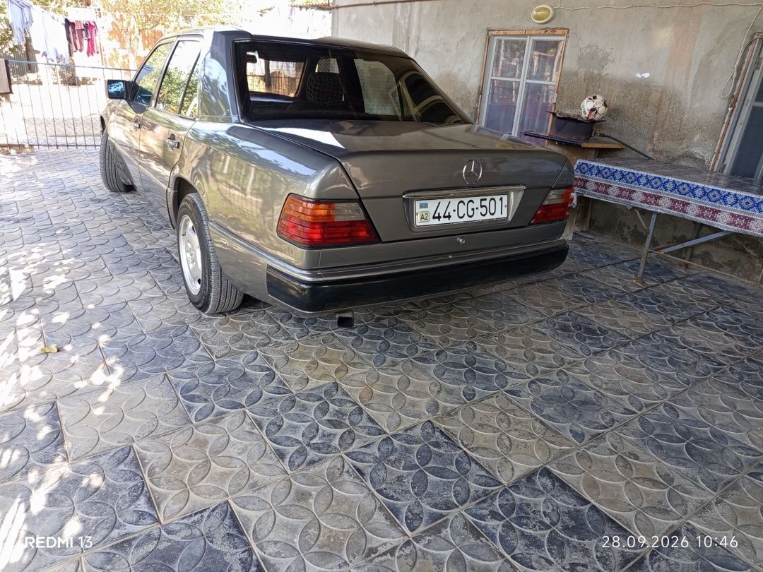 Mercedes 200 D, 1988 il 44-CG-501 — Avtomobillər, Masallı (5)
