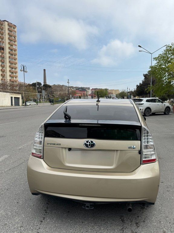Toyota Prius, 1.8 L, 1.3 kWh, 2009 il, 446 000 km — Avtomobillər, Bakı (2)