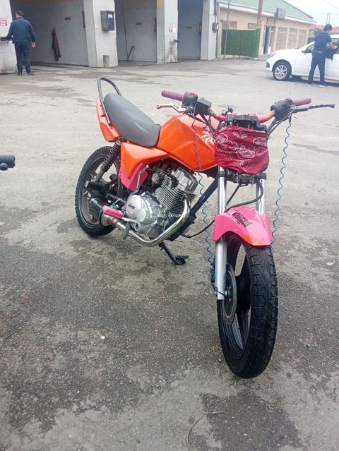 Minsk — 950 ₼ · Digah · Mopedlər və skuterlər Minsk — Digah
