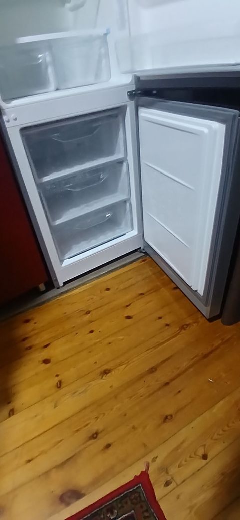 Soyuducu problemsiz istifadəyə hazır işlənilmiş — Bakı