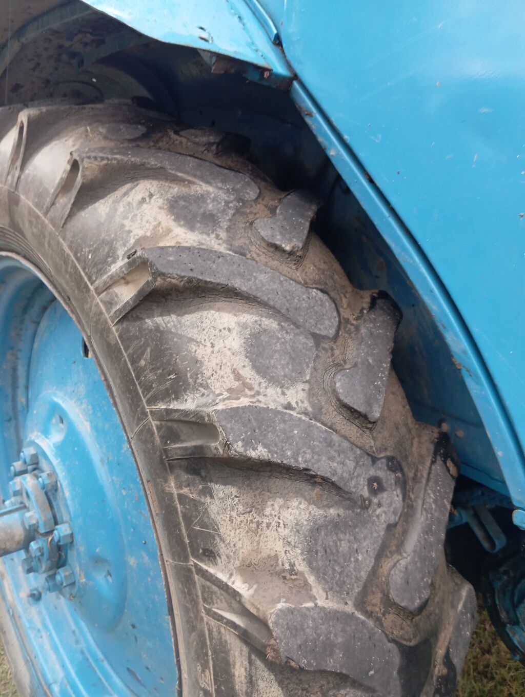 Traktor Belarus (MTZ) 1980, 1985 il, 80 at gücü, motor 5.8 l, İşlənmiş — Traktorlar, Balakən (2)